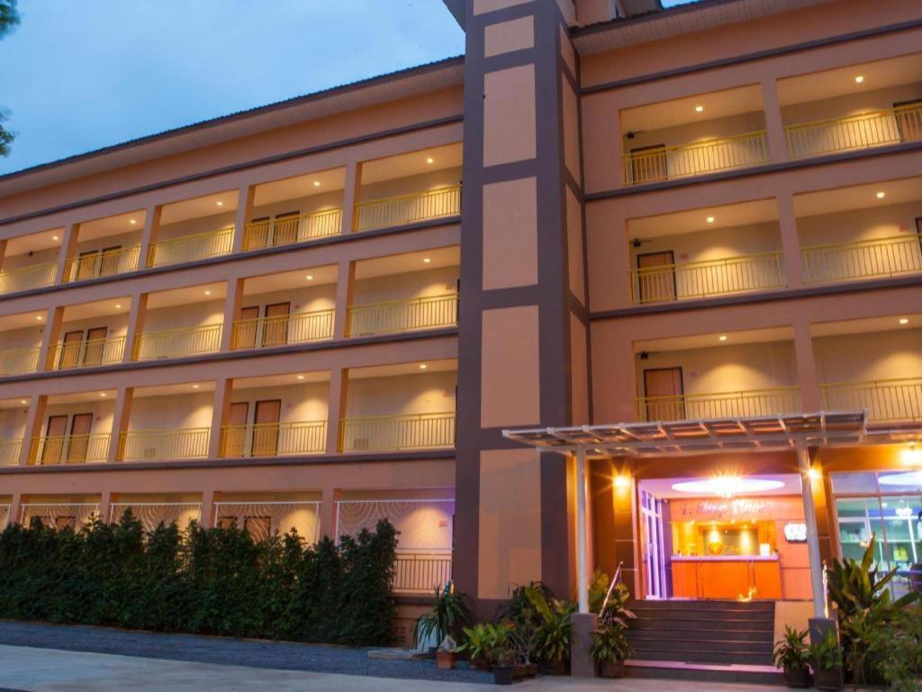 T Sleep Place Hotel Pattaya Ngoại thất bức ảnh