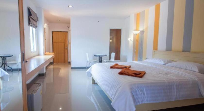 T Sleep Place Hotel Pattaya Ngoại thất bức ảnh